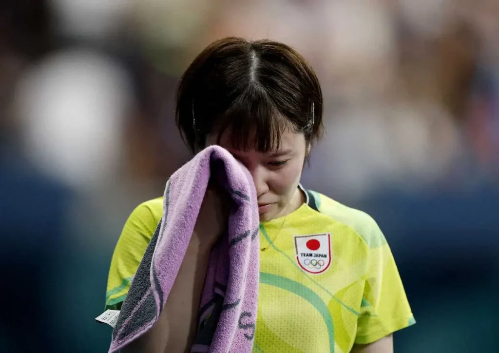 【卓球女子】平野美宇　準々決勝敗退に号泣　死闘の末に散る　勝った韓国選手も涙　壮絶ラリーに会場熱狂